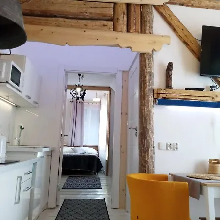 Jasna Centrum זקופאנה