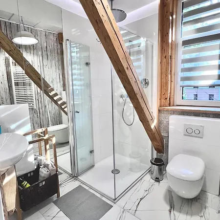 Jasna Centrum * זקופאנה