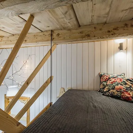 Ξενοδοχείο με διαμερίσματα Jasna Centrum